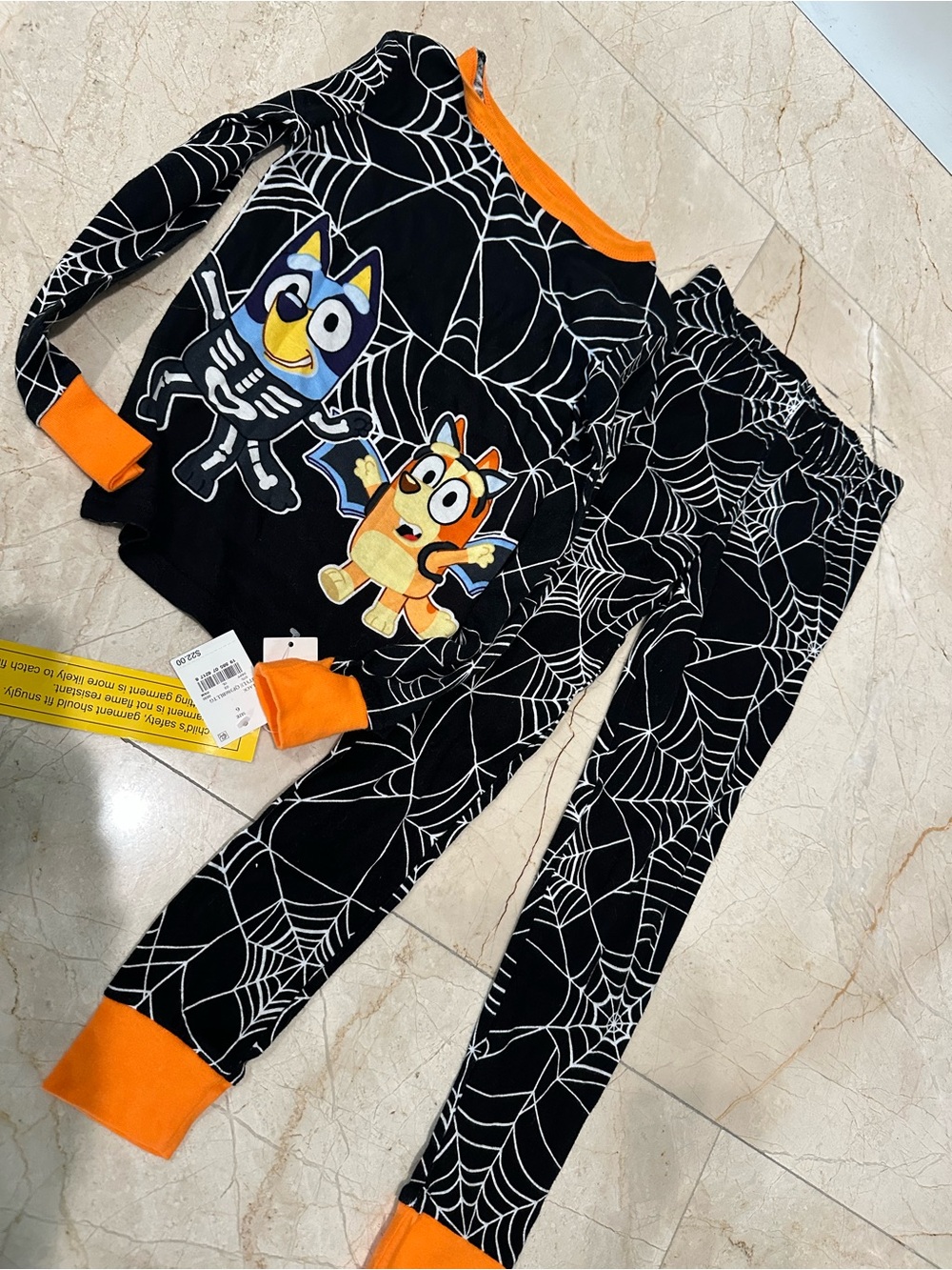 Bluey cobweb pajamas 100% cotton snug fit Sz 6 NWT
